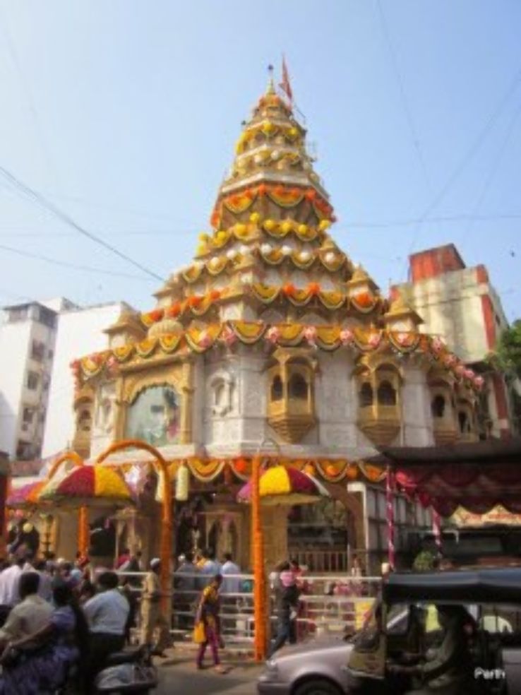 Dagdusheth Halwai Temple Trip Packages