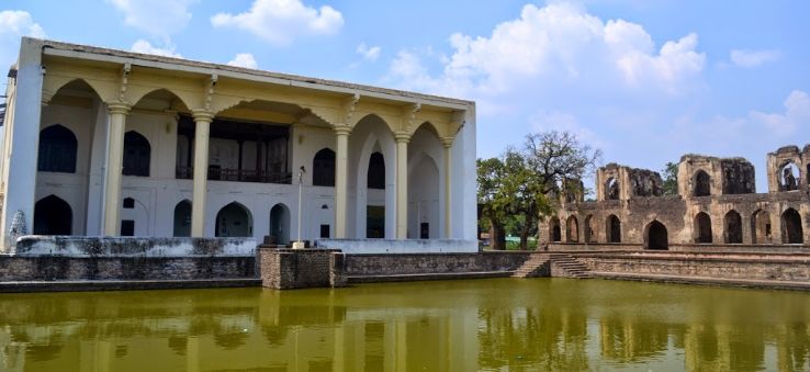 Asar Mahal Trip Packages