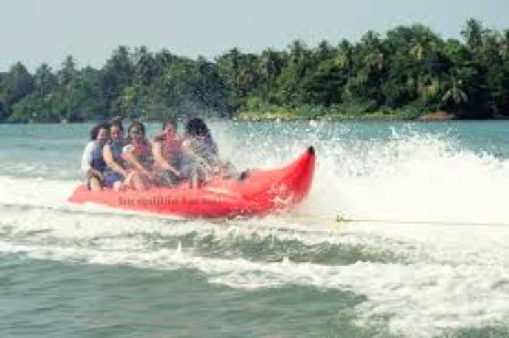 Banana & Bumper Boat Rides Trip Packages