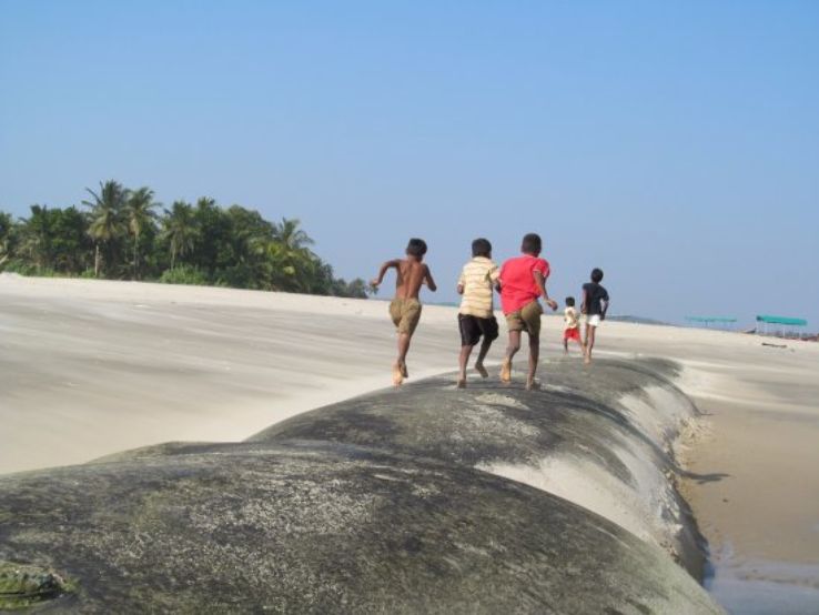 Devbag hotels, hotels in devbag, devbag beach hotels