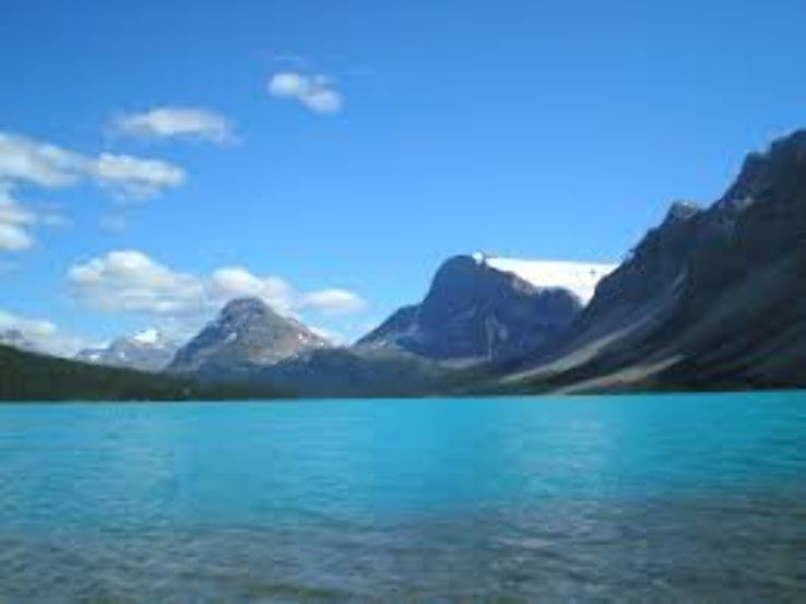 Bow Lake  Trip Packages