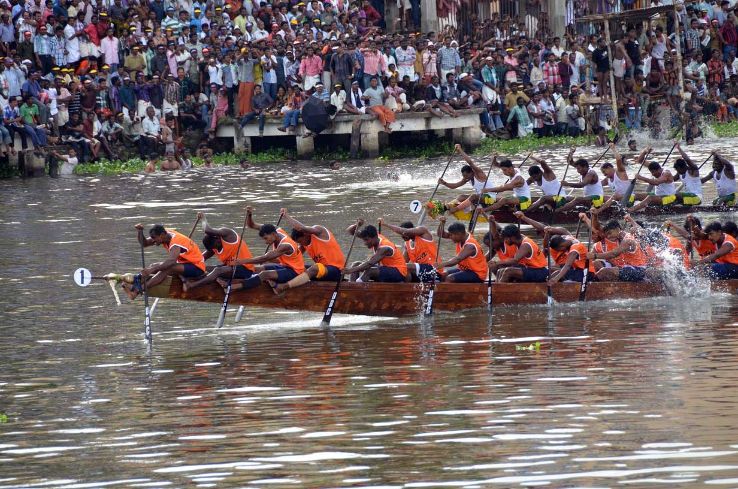 Nehru Trophy Snake Boat Race Trip Packages