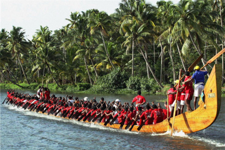 Nehru Trophy Snake Boat Race Trip Packages