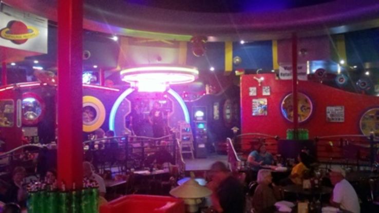 Space Aliens Grill and Bar Trip Packages