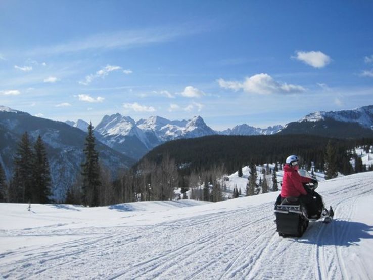Ice Pirates Snowmobile Trip Packages