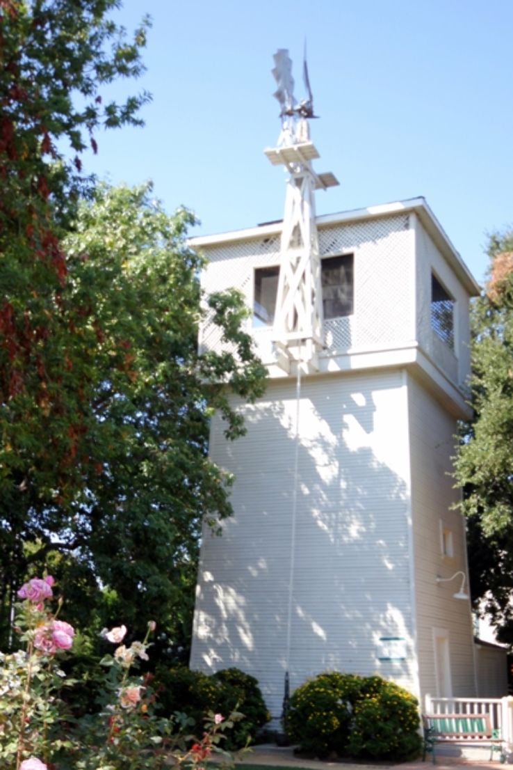 Harris-Lass House Museum  Trip Packages