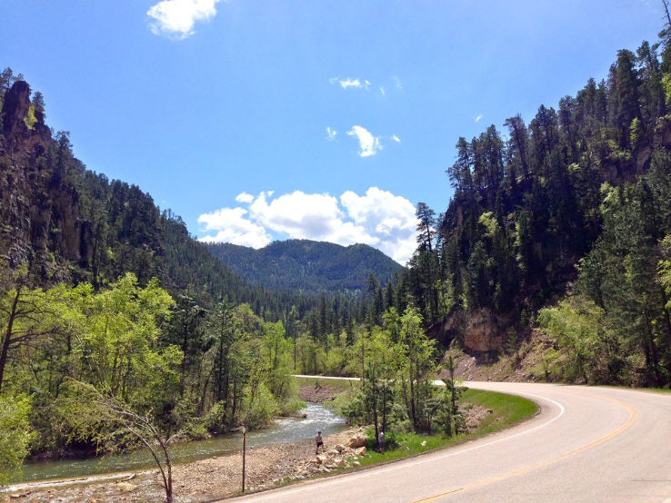Spearfish Canyon Trip Packages