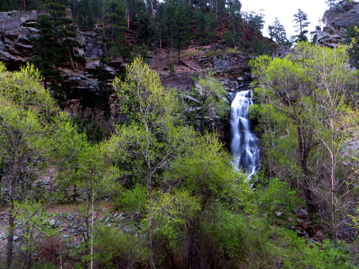 Bridal Veils Falls Trip Packages