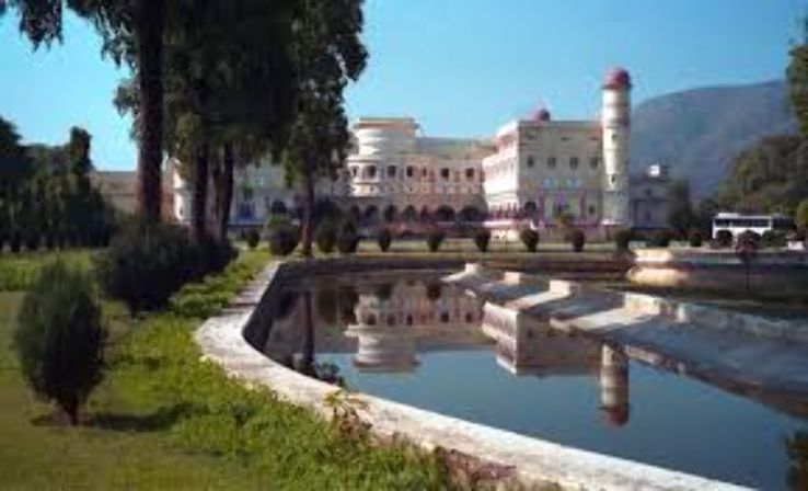 Sariska Palace  Trip Packages