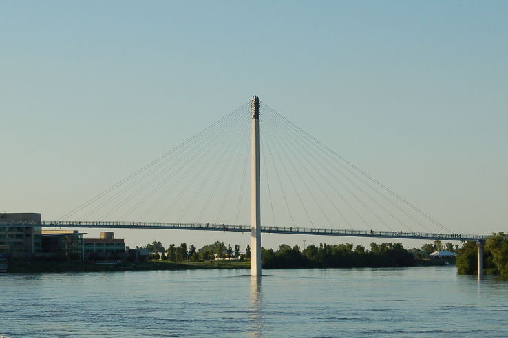 Bob Kerrey Pedestrian Bridge  Trip Packages