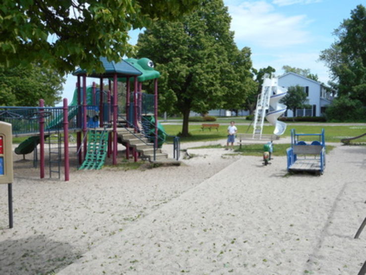 Lakeside Park Trip Packages