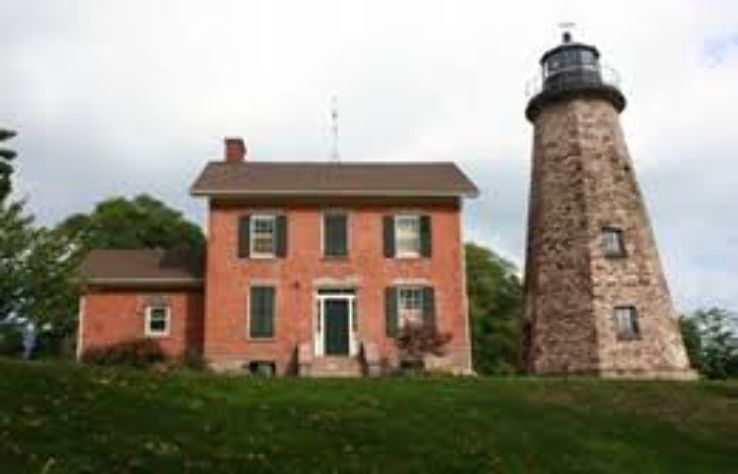 Charlotte - Genesee Lighthouse Trip Packages