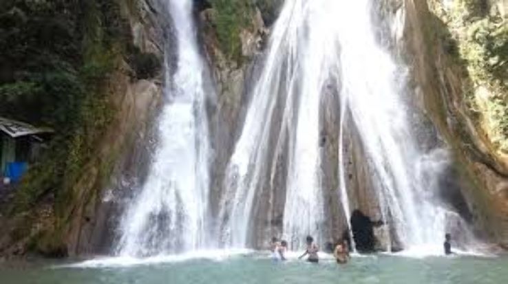 Jharia Pani Falls  Trip Packages