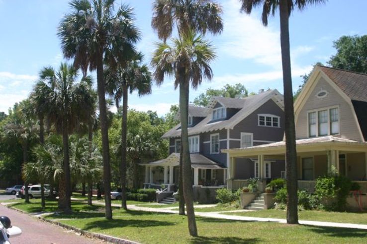 Riverside and Avondale Trip Packages