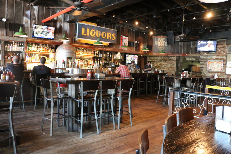 Dinosaur Bar-B-Que Trip Packages