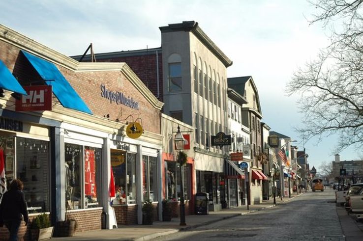 Thames Street Trip Packages