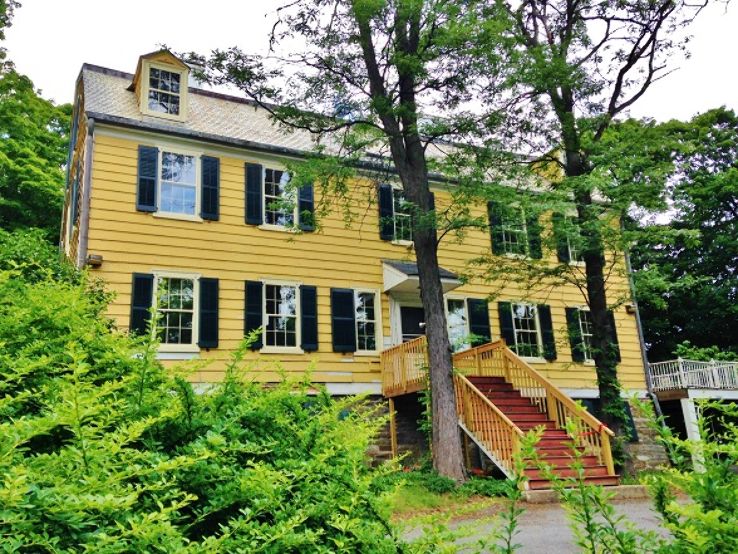 Historic Cherry Hill Trip Packages