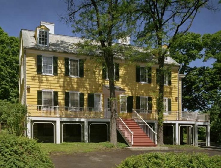 Historic Cherry Hill Trip Packages