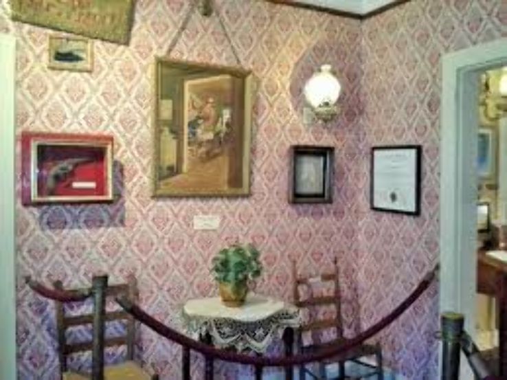 Jesse James Home Museum Trip Packages