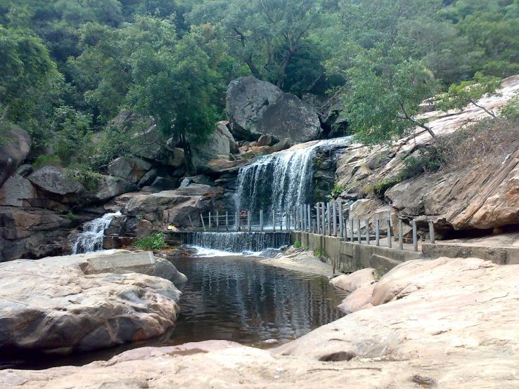 Thirumoorthy  Dam  Trip Packages