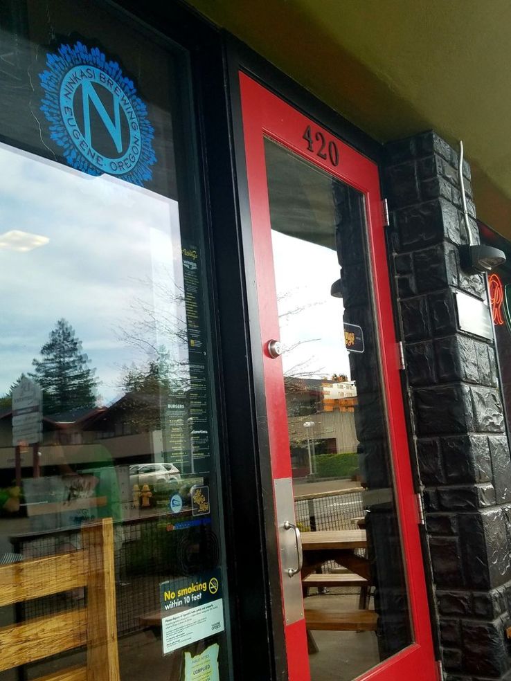 Hot Mamas Wings Trip Packages