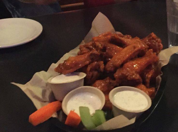 Hot Mamas Wings Trip Packages