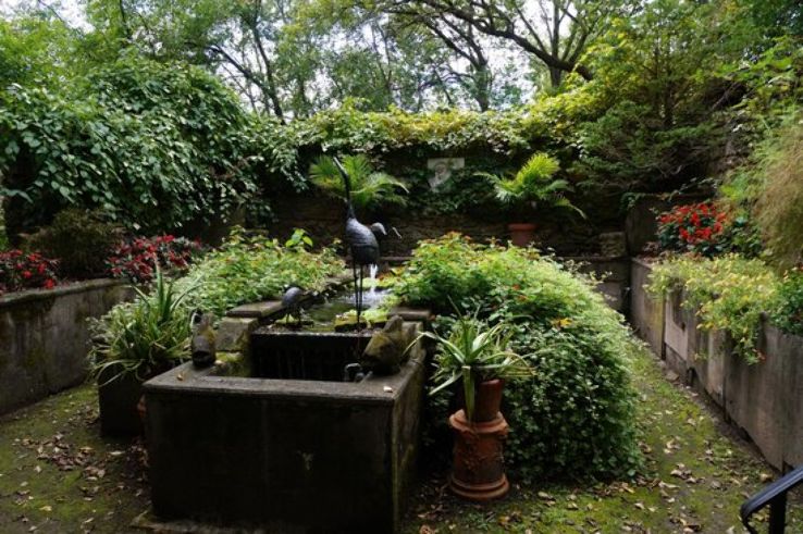 Linmar Gardens Trip Packages