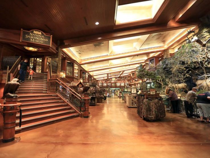 Bass Pro Shops Outdoor World Trip Packages