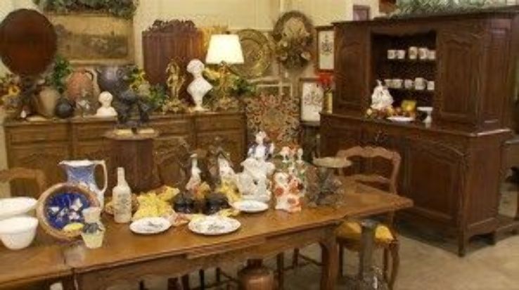 Relics Antique Mall Trip Packages