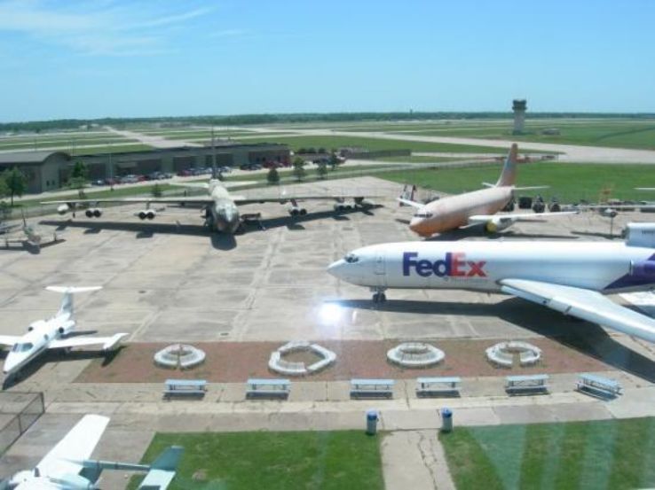 Kansas Aviation Museum Trip Packages