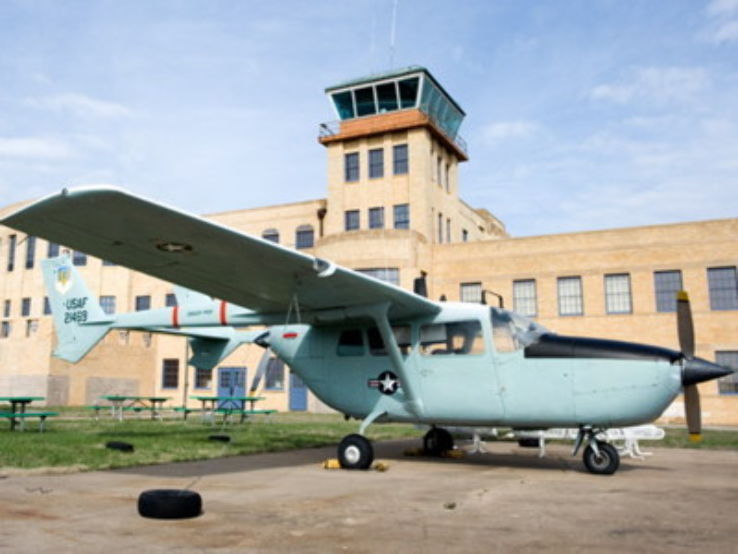 Kansas Aviation Museum Trip Packages