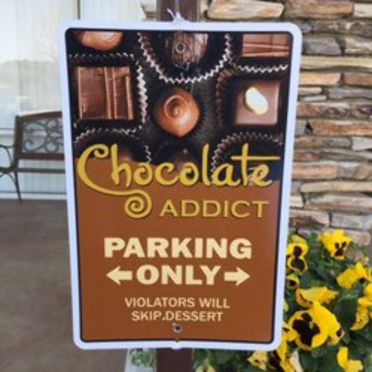 La Bonbonniere Trip Packages