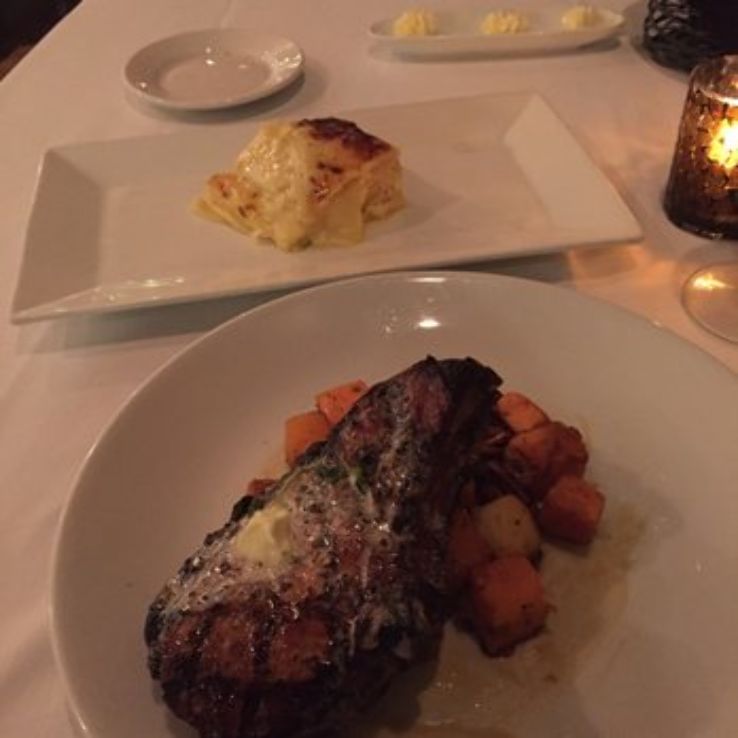 Frog Hollow Tavern Trip Packages