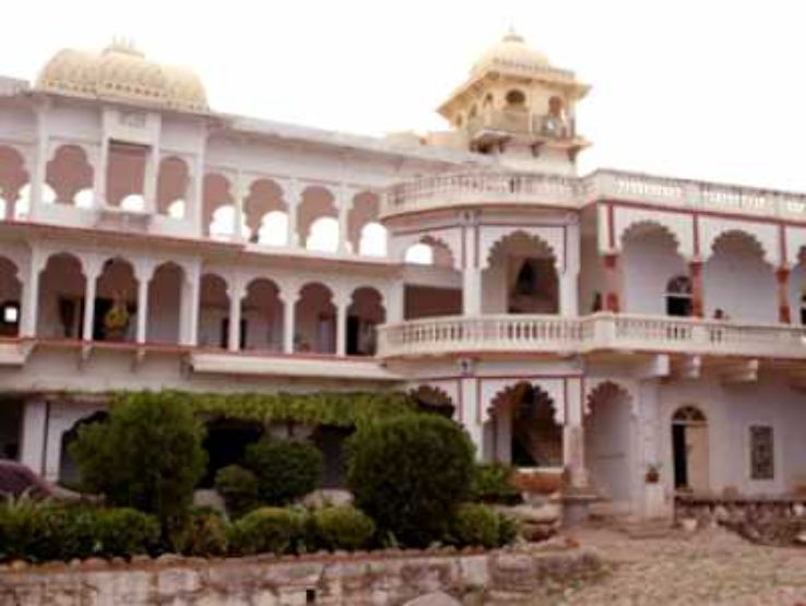 Darbargadh Fort Trip Packages