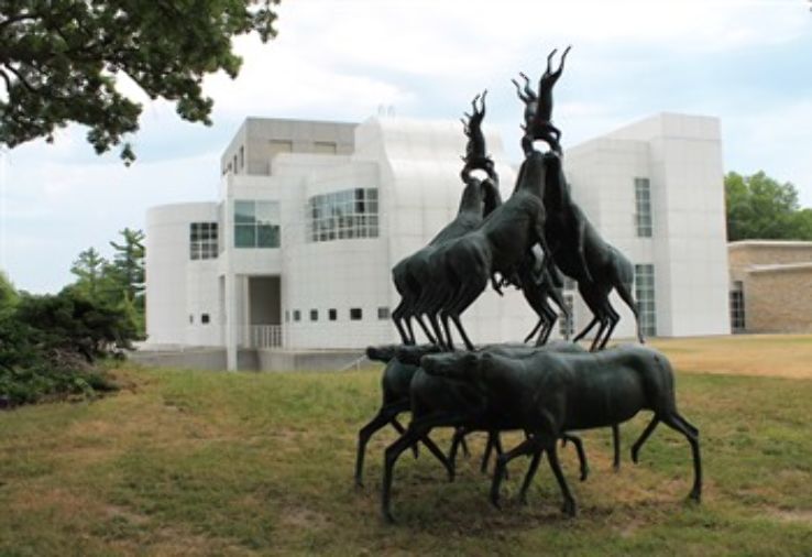 art center Trip Packages