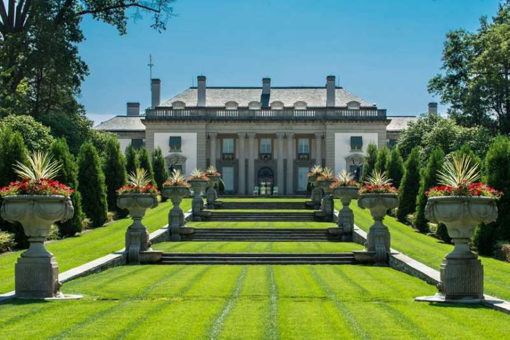 Nemours Mansion & Gardens Trip Packages