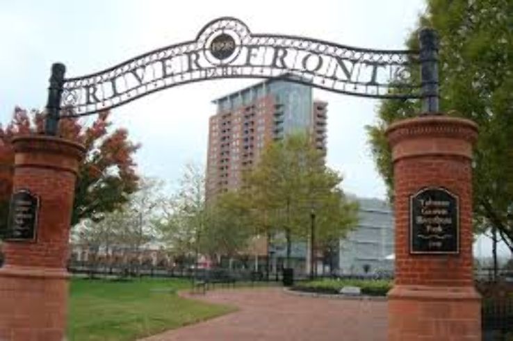 Wilmington River Walk Trip Packages