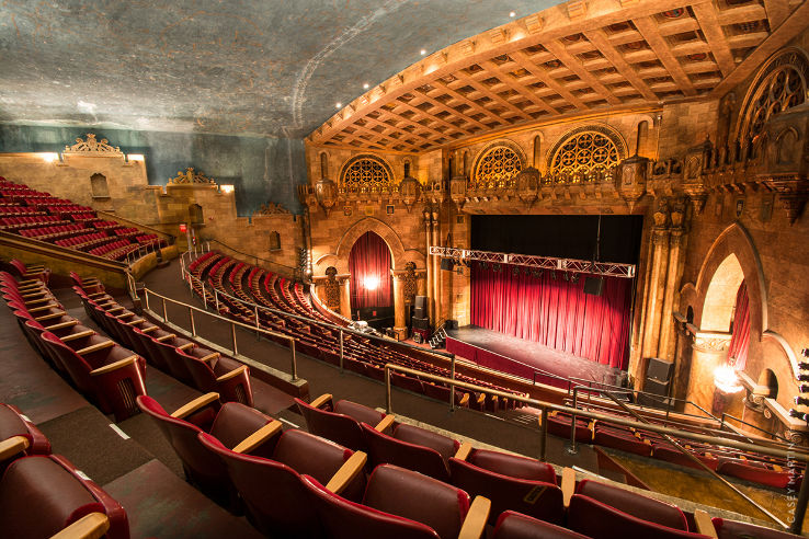 State and Hangar Theaters Trip Packages