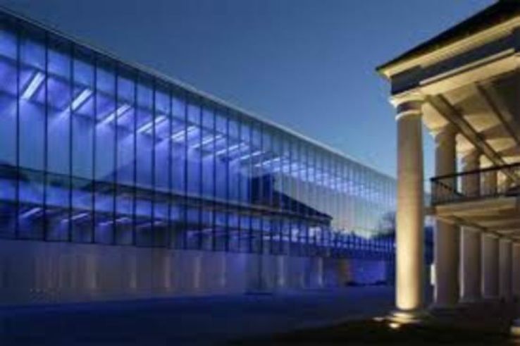 Paul and Lulu Hilliard University Art Museum Trip Packages