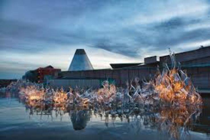Museum of Glass Trip Packages