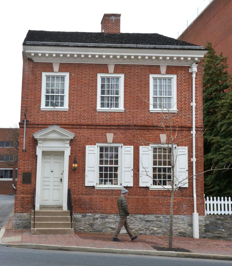 Sehner Ellicott von Hess House Trip Packages