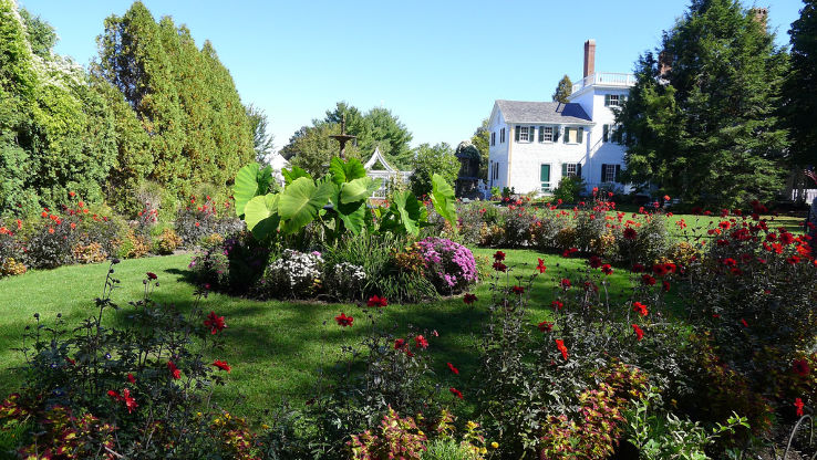 Strawbery  Banke Museum  Trip Packages