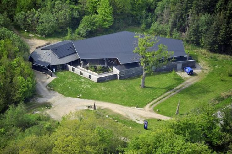 Gram Lergrav Trip Packages