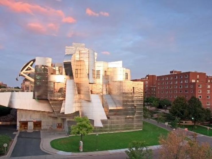 The Frederick R Weisman Art Museum Trip Packages