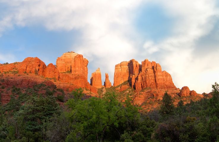  Cathedral Rock Trip Packages