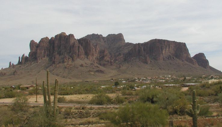 Superstition Mountains Trip Packages