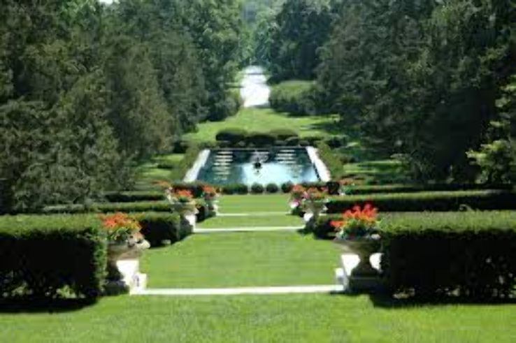 Cantigny Park Trip Packages