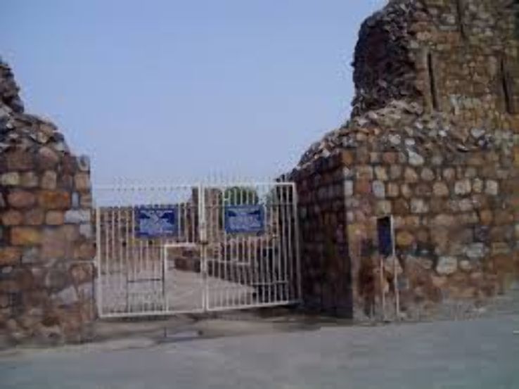 Feroz Shah Kotla fort Trip Packages