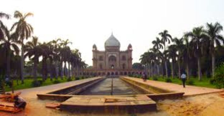 Tomb of Safdarjung Trip Packages