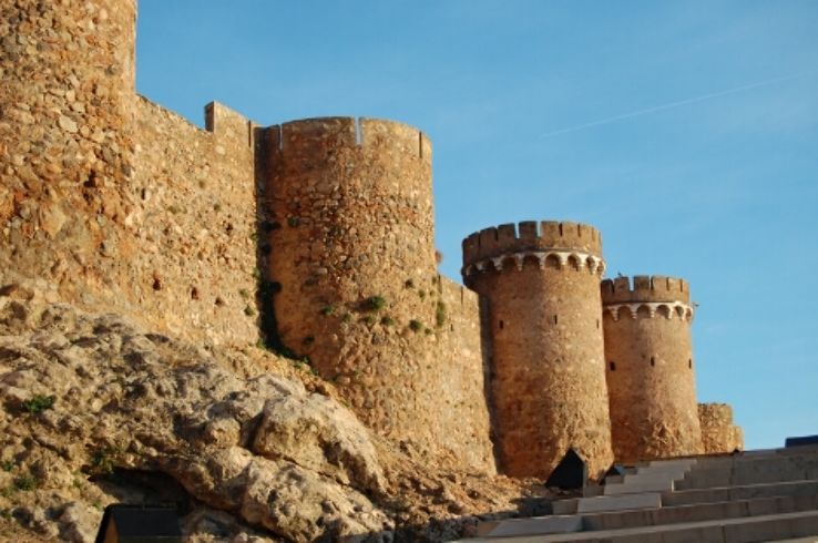 The castle of Onda Trip Packages